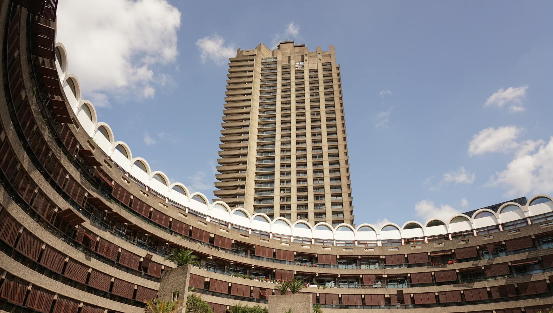 Accommodation building